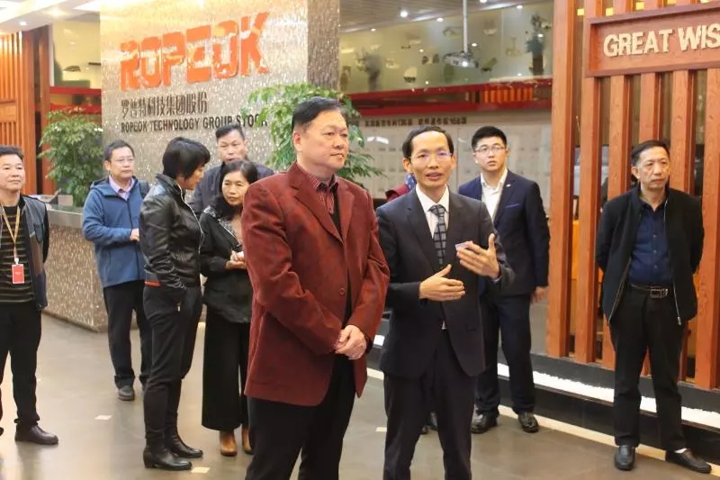 管家婆三期内必开一期